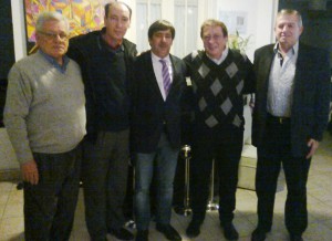 Borro y dirigentes Hindu