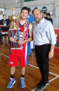Villa U19 campeon Prov 2015-crop